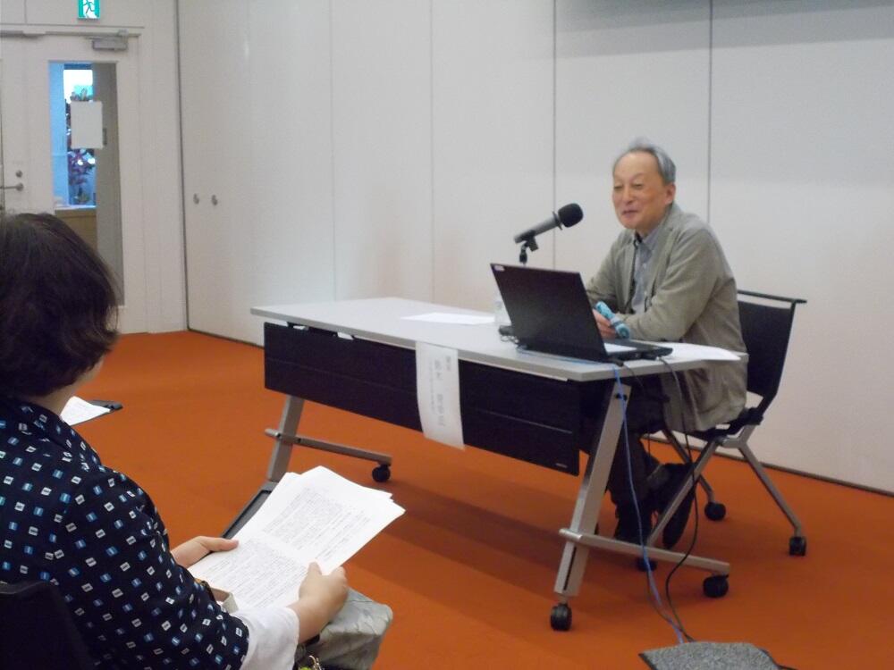 会場の様子_講師鈴木先生