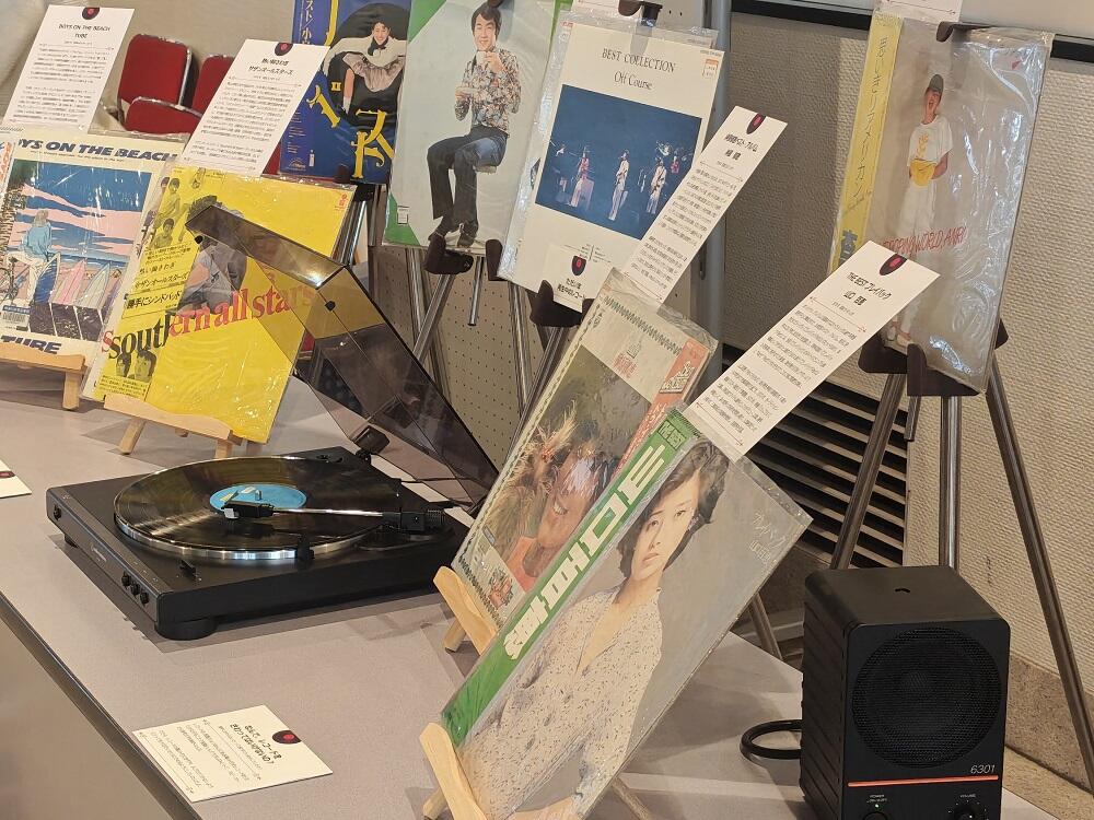 まいらんブースのレコードの様子