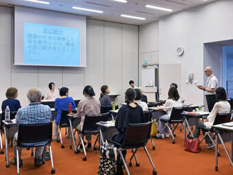 令和6年度LIb活朗読講座の様子